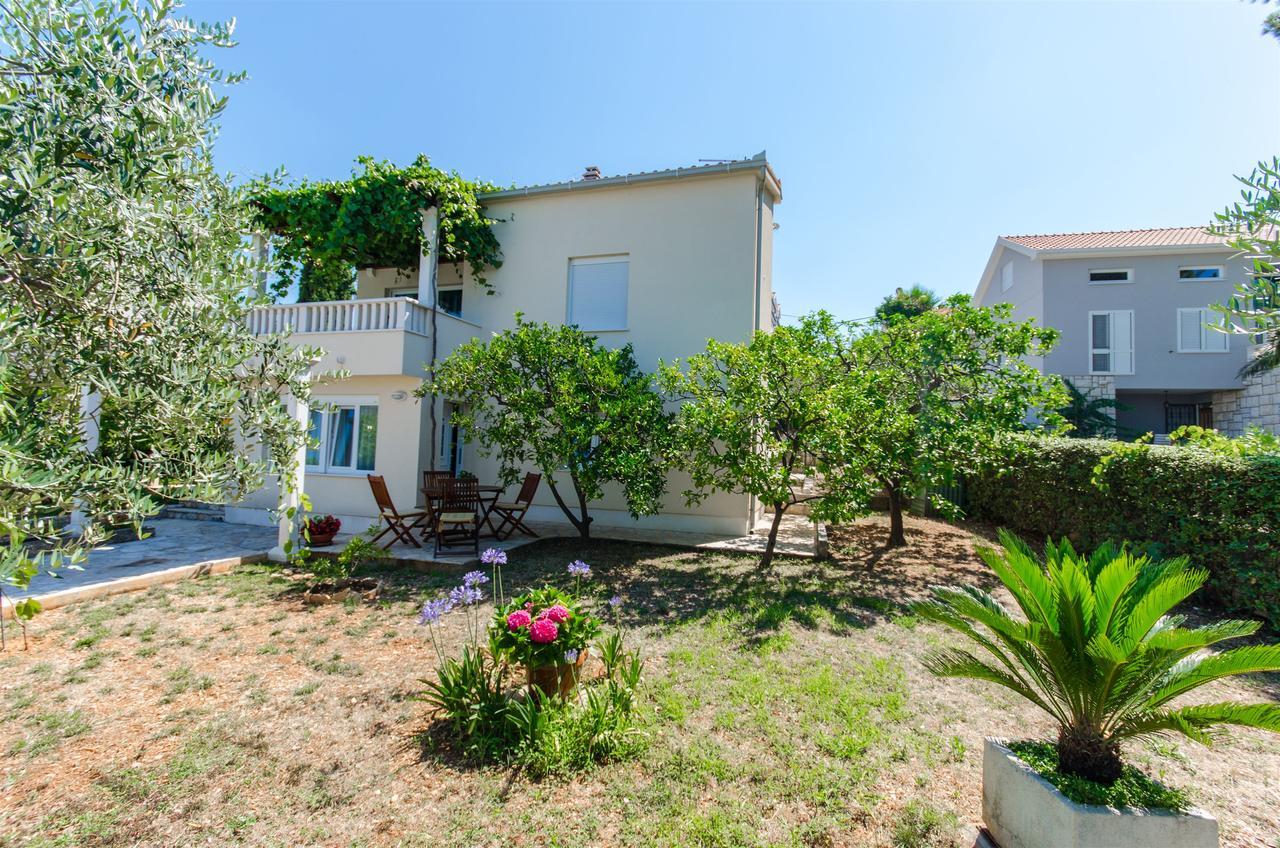 Apartments Maja Trogir Exteriör bild