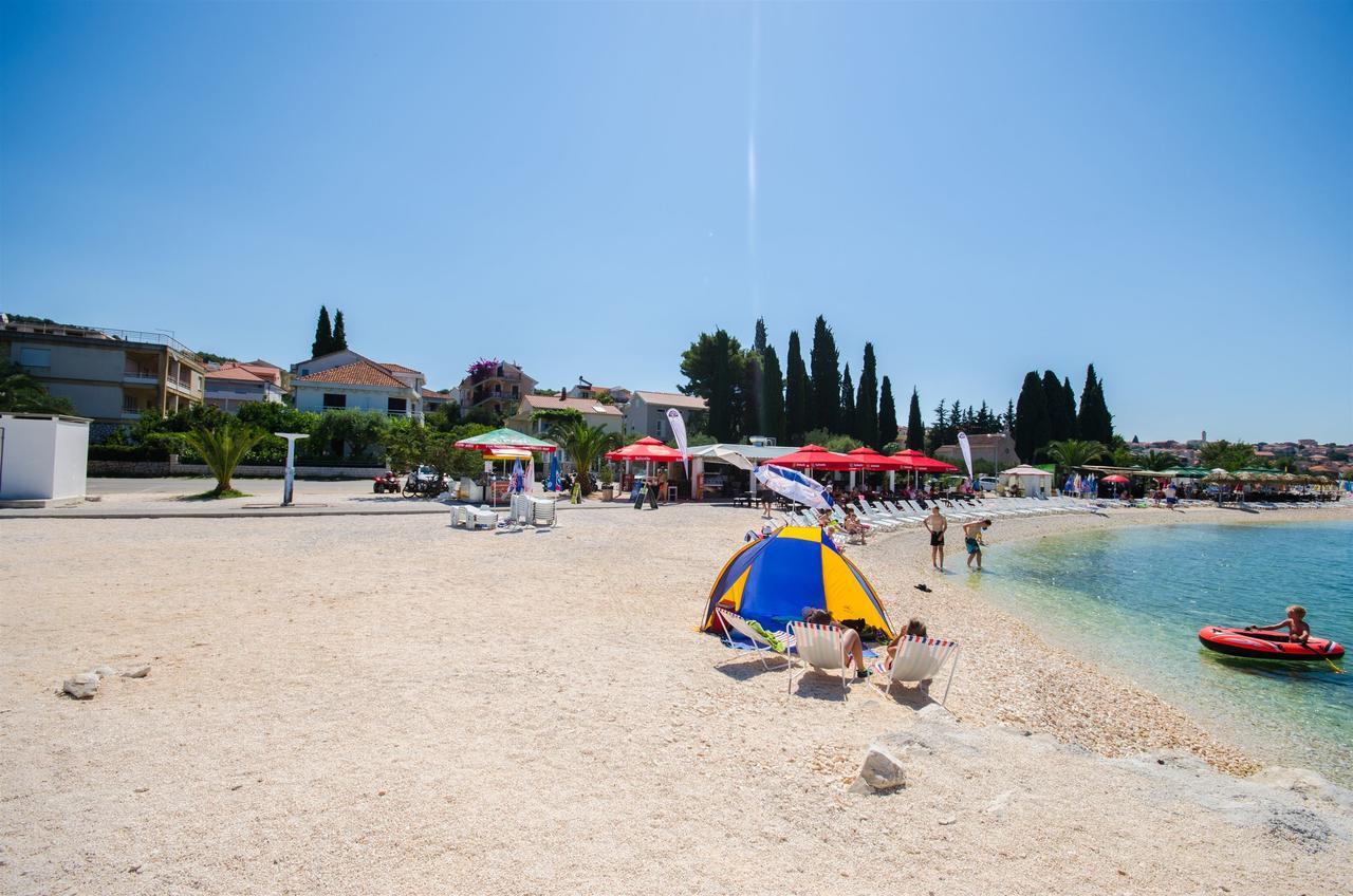 Apartments Maja Trogir Exteriör bild